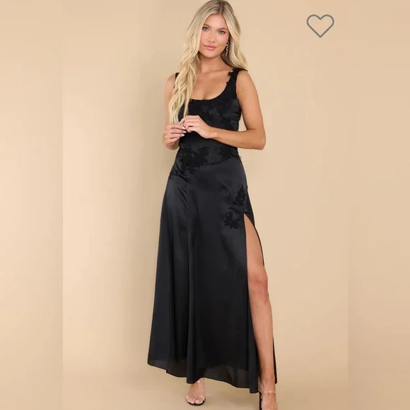 New LoveShackFancy Ziggy Skirt Black